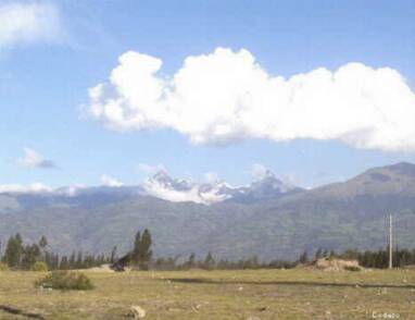 Los Altares visto desde la vía Riobamba - GuanoProvincia de Chimborazo