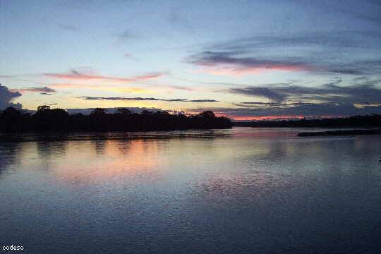 El río Pastaza visto desdeSharamentsa