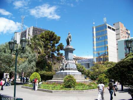 Parque Montalvo en Ambato - Province Tungurahua 